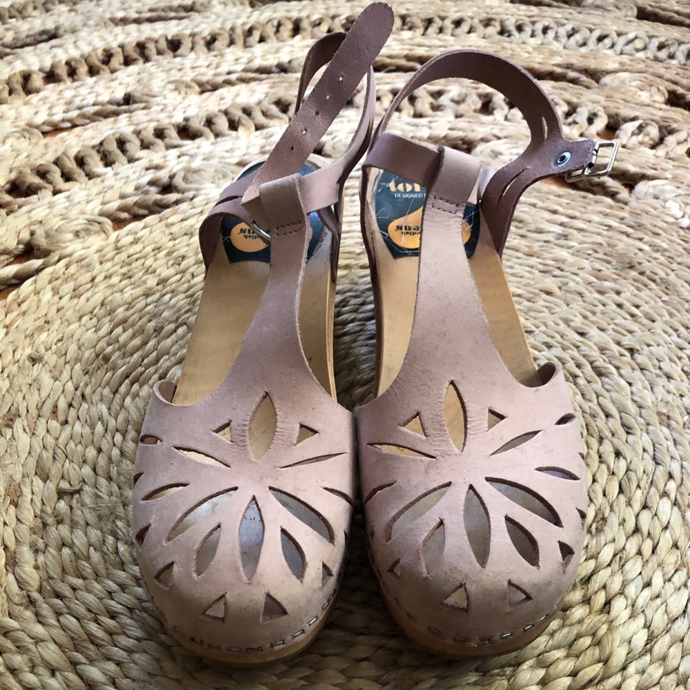 Swedish Hasbeens Clogs